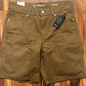 NWT- Original Use Men's Tan Cargo Shorts - Thick - 32